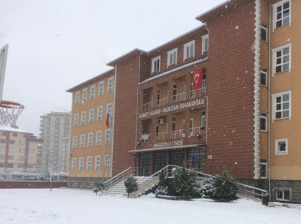 Ahmet Hamdi-Nurzan İshakoğlu Anadolu Lisesi Fotoğrafı